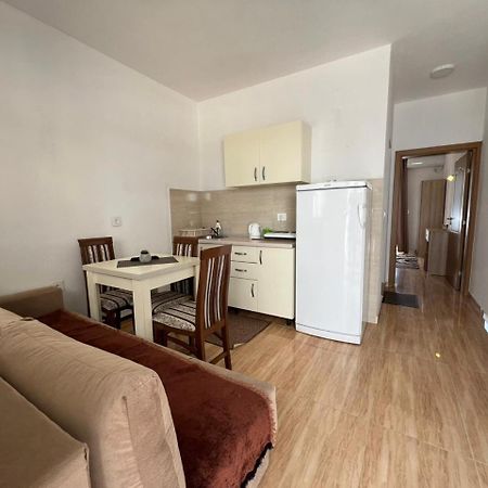 Kontiki Apartments Ulcinj Eksteriør bilde