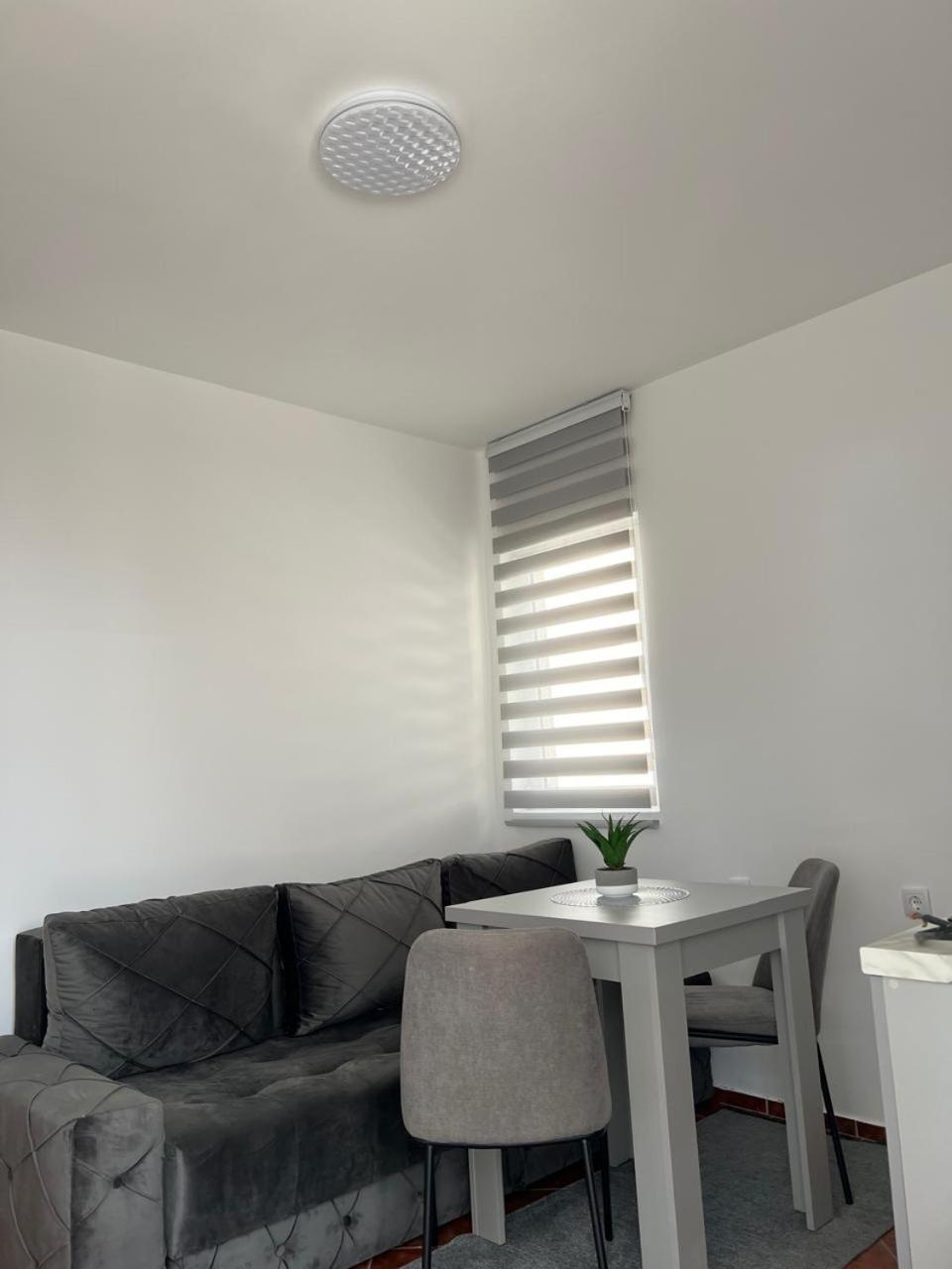 Kontiki Apartments Ulcinj Eksteriør bilde